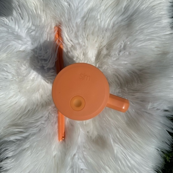 Simple Modern 40oz Apricot Trek Tumbler - Picture 4 of 5